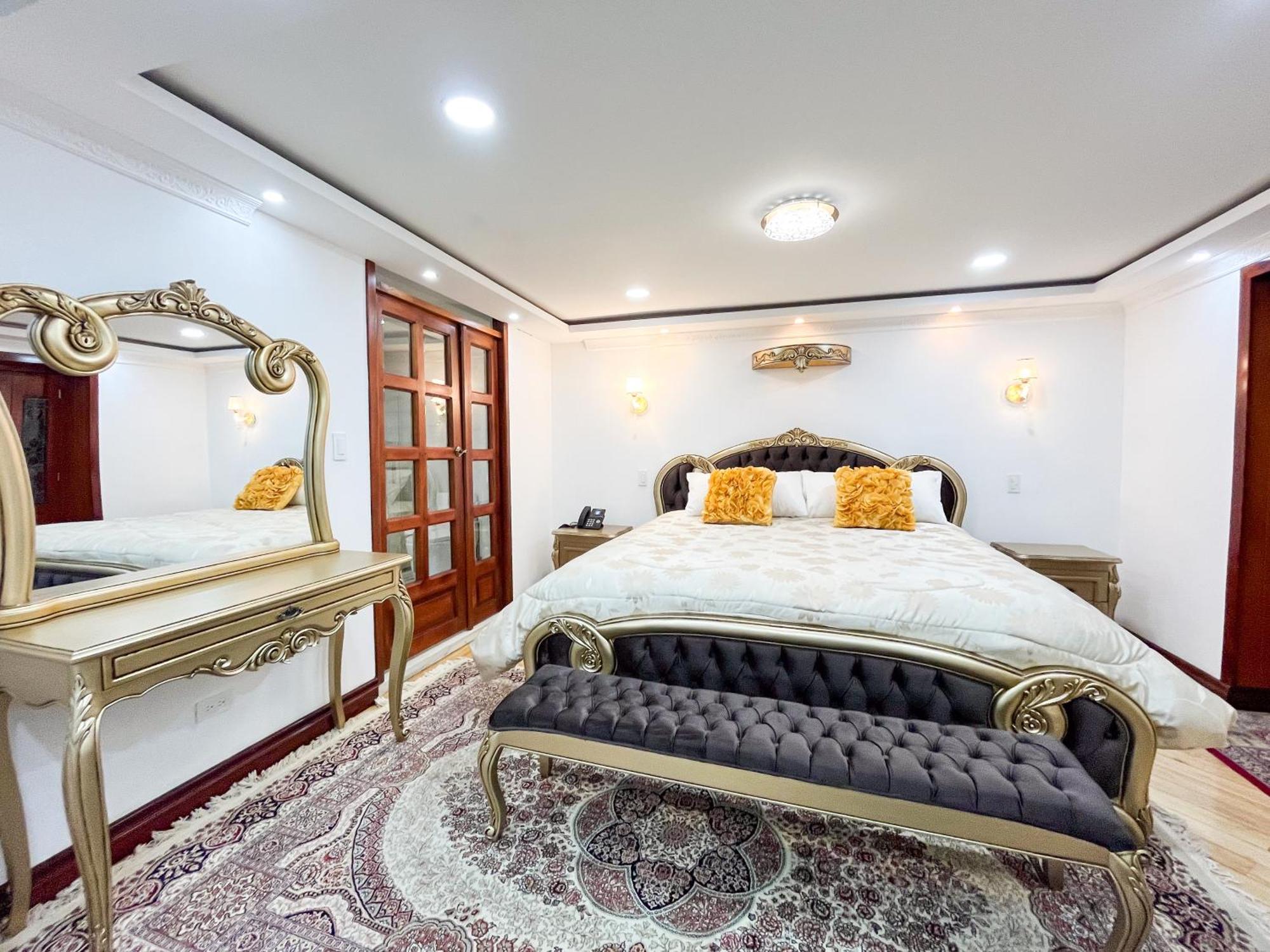 Hotel & Rooftop King Experience By David Quito Buitenkant foto