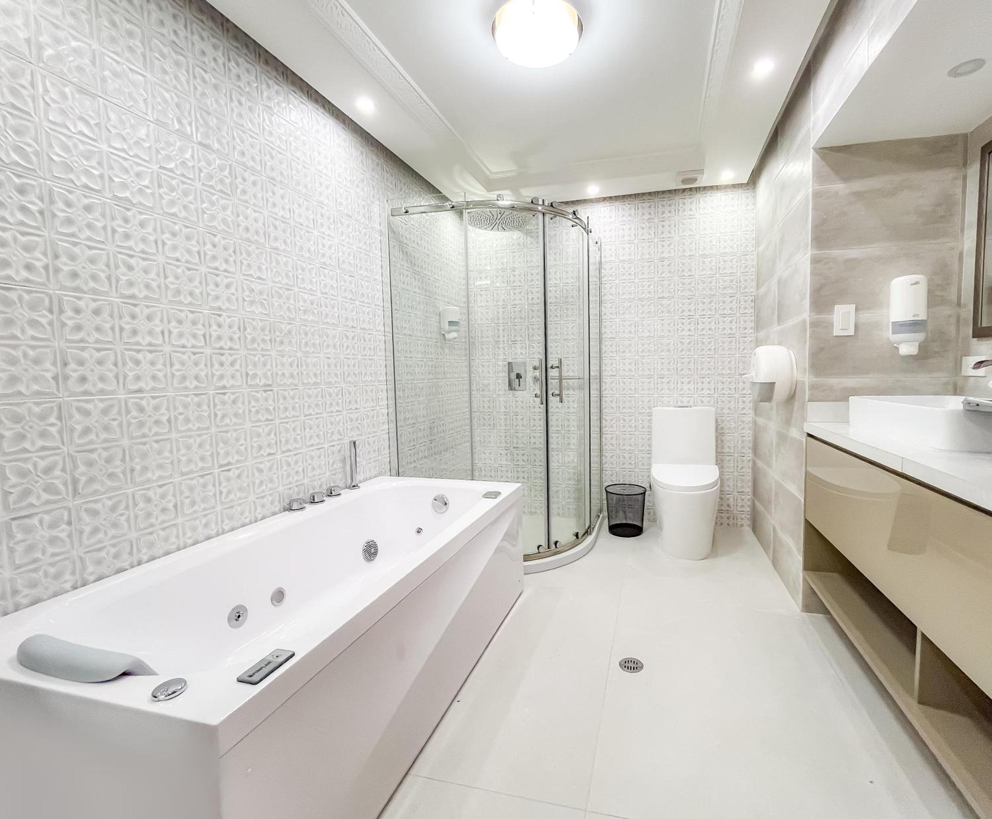 Hotel & Rooftop King Experience By David Quito Buitenkant foto