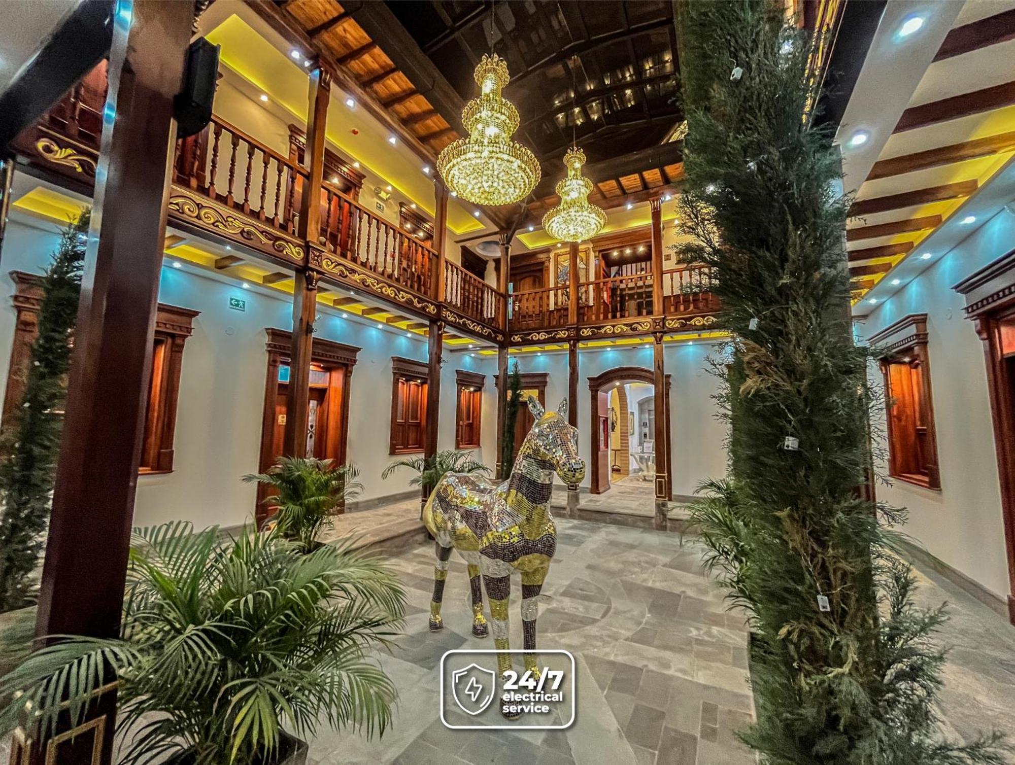 Hotel & Rooftop King Experience By David Quito Buitenkant foto